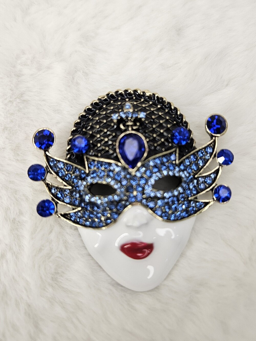 Vintage Style Blue Jeweled Masquerade Face Brooch NWOT